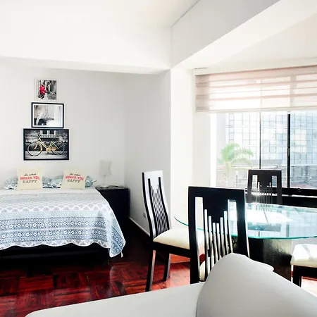 Chateau Studios By Vibrant Lima Extérieur photo