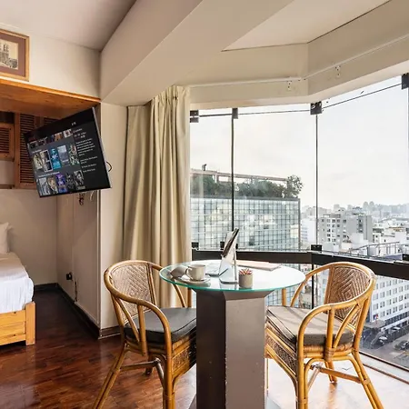 Chateau Studios By Vibrant Lima Extérieur photo