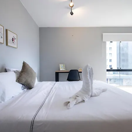 Chateau Studios By Vibrant Lima Extérieur photo